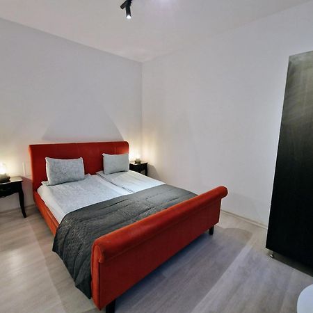 Key Apartments In Main Square Μπρασόβ Εξωτερικό φωτογραφία