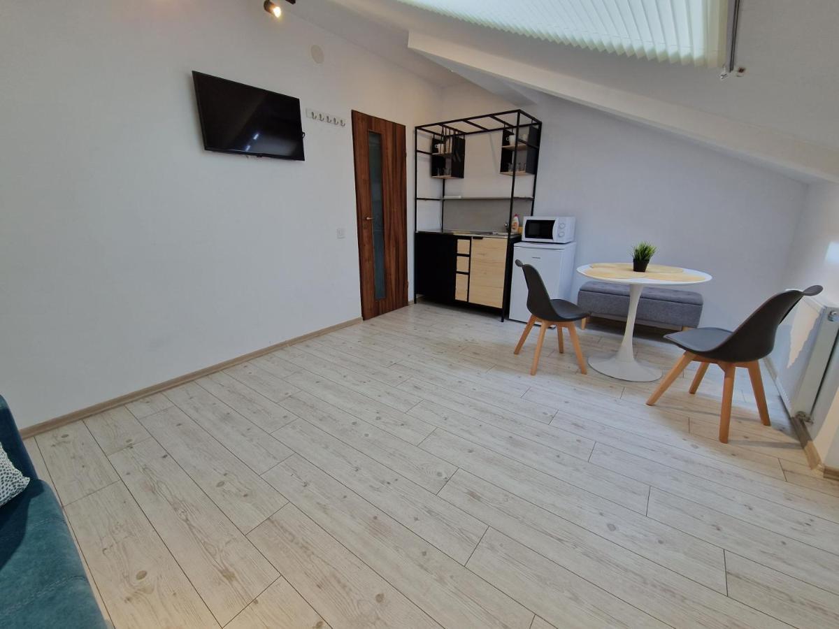 Key Apartments In Main Square Μπρασόβ Εξωτερικό φωτογραφία