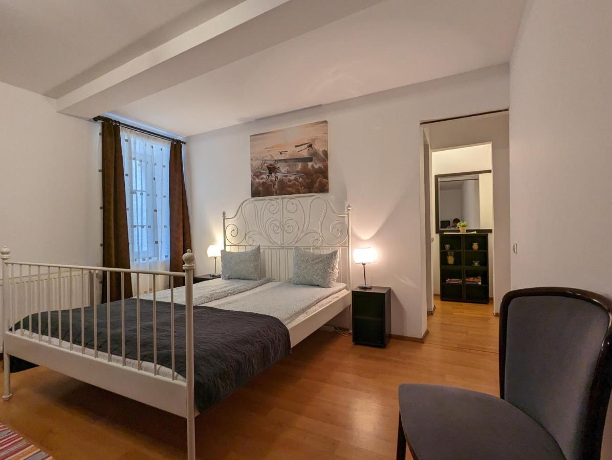Key Apartments In Main Square Μπρασόβ Εξωτερικό φωτογραφία
