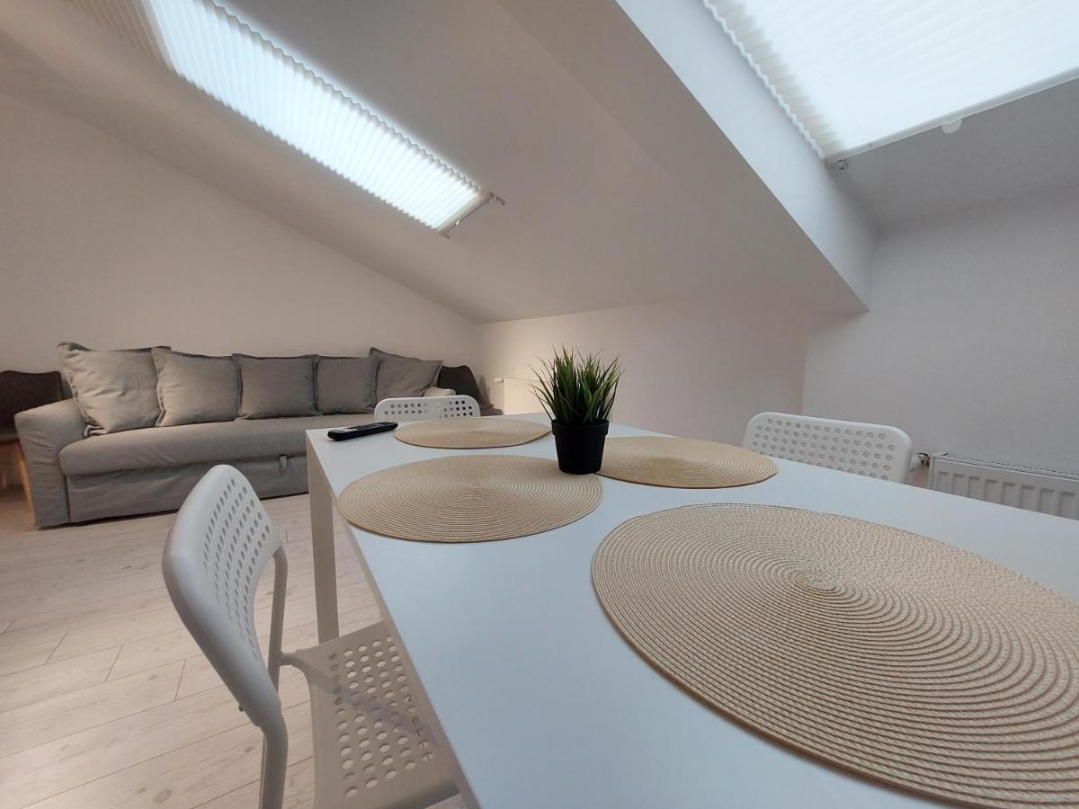 Key Apartments In Main Square Μπρασόβ Εξωτερικό φωτογραφία