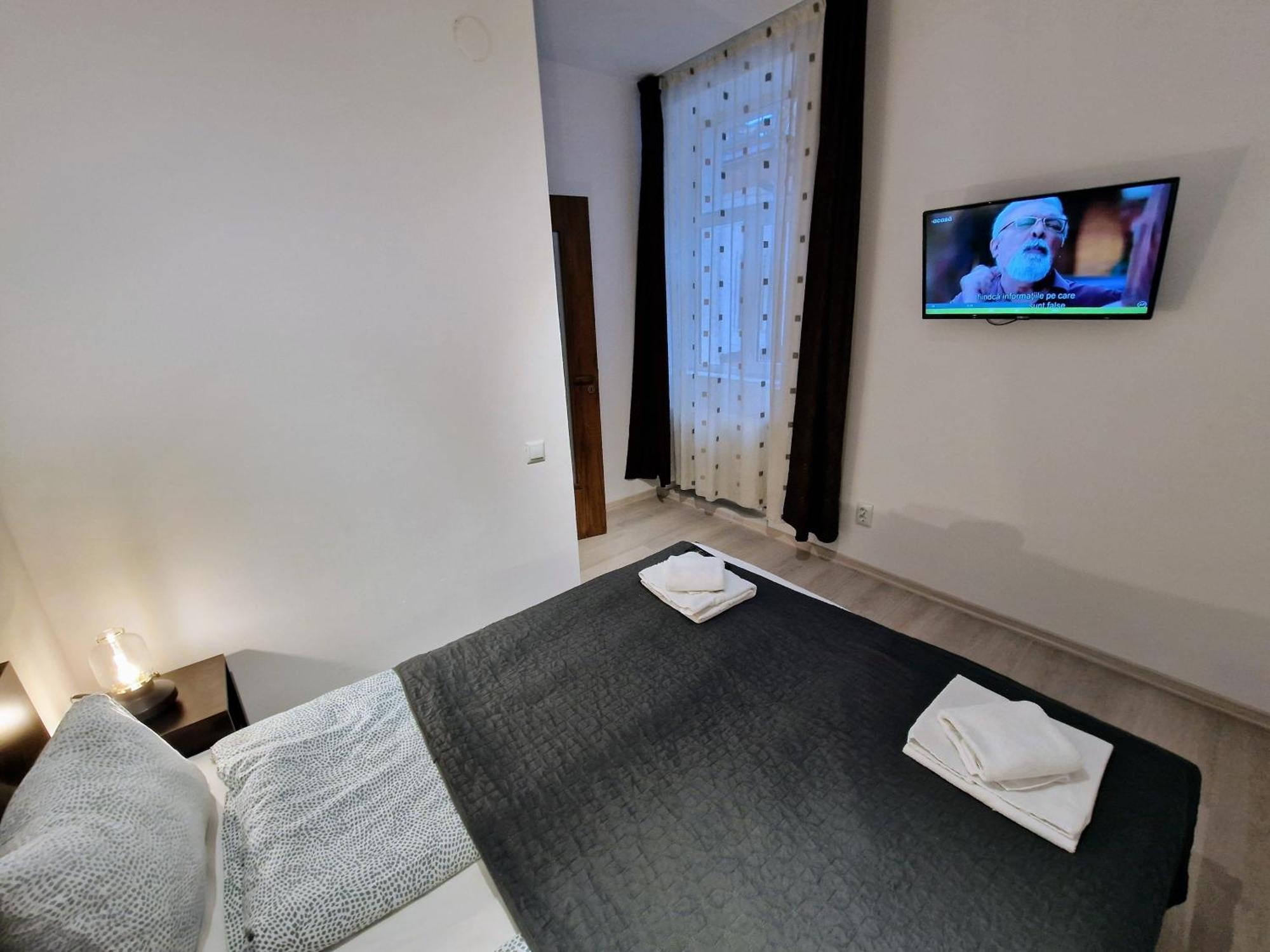 Key Apartments In Main Square Μπρασόβ Εξωτερικό φωτογραφία